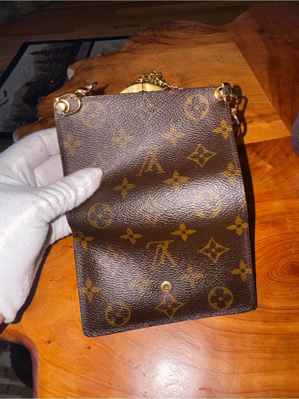Louis Vuitton French purse, compact, wallet, kiss, lock, monogram, canvas, brown - Picture 9 of 16